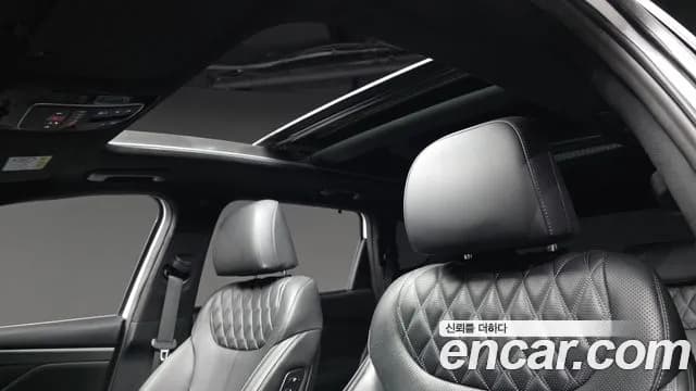 2023 Hyundai The New Santa Fe HEV 1.6 4WD Sold VIN KMHS5811DPU063211 – interior seats 2023 Hyundai The New Santa Fe HEV 1.6 4WD Sold VIN KMHS5811DPU063211 – interior seats