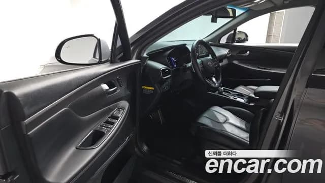 2019 Hyundai Santa Fe TM Gasoline 2.0T 2WD Sold VIN KMHS581ABKU097977 – odometer reading 2019 Hyundai Santa Fe TM Gasoline 2.0T 2WD Sold VIN KMHS581ABKU097977 – odometer reading