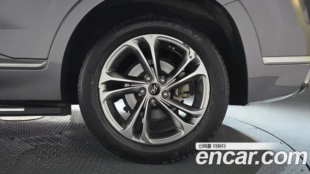 2019 Hyundai Santa Fe TM Gasoline 2.0T 2WD Sold VIN KMHS581ABKU097977 – photo 32 2019 Hyundai Santa Fe TM Gasoline 2.0T 2WD Sold VIN KMHS581ABKU097977 – photo 32