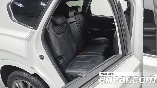 2019 Hyundai Santa Fe TM Gasoline 2.0T 2WD Sold VIN KMHS581ABKU098870 – interior seats 2019 Hyundai Santa Fe TM Gasoline 2.0T 2WD Sold VIN KMHS581ABKU098870 – interior seats