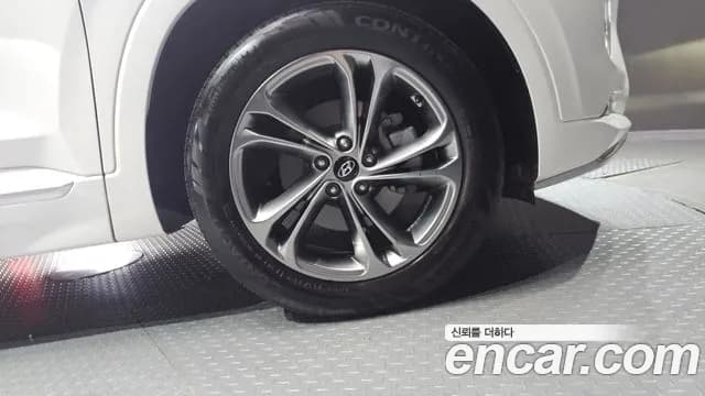 2020 Hyundai Santa Fe TM Gasoline 2.0T 2WD Sold VIN KMHS581ABLU207998 – photo 13 2020 Hyundai Santa Fe TM Gasoline 2.0T 2WD Sold VIN KMHS581ABLU207998 – photo 13