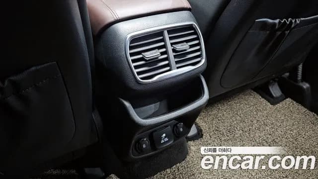 2020 Hyundai Santa Fe TM Gasoline 2.0T 2WD Sold VIN KMHS581ABLU231343 – engine bay 2020 Hyundai Santa Fe TM Gasoline 2.0T 2WD Sold VIN KMHS581ABLU231343 – engine bay