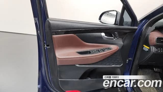 2020 Hyundai Santa Fe TM Gasoline 2.0T 4WD Sold VIN KMHS581ADLU193296 – engine bay 2020 Hyundai Santa Fe TM Gasoline 2.0T 4WD Sold VIN KMHS581ADLU193296 – engine bay