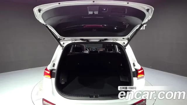 2019 Hyundai Santa Fe TM Diesel 2.2 2WD Sold VIN KMHS581CBKU092201 – rear exterior 2019 Hyundai Santa Fe TM Diesel 2.2 2WD Sold VIN KMHS581CBKU092201 – rear exterior