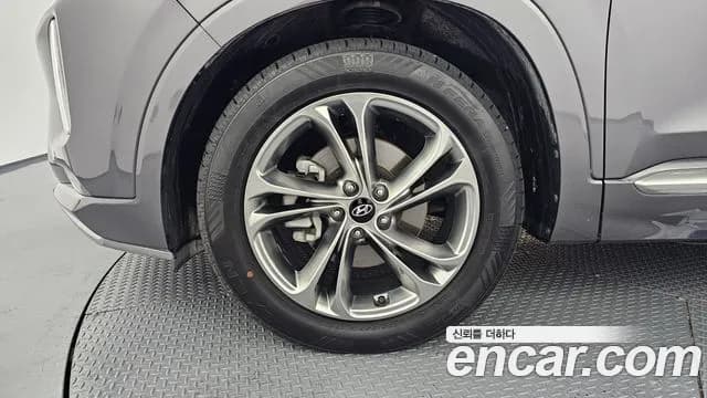 2019 Hyundai Santa Fe TM Diesel 2.2 2WD Sold VIN KMHS581CBKU116032 – interior seats 2019 Hyundai Santa Fe TM Diesel 2.2 2WD Sold VIN KMHS581CBKU116032 – interior seats