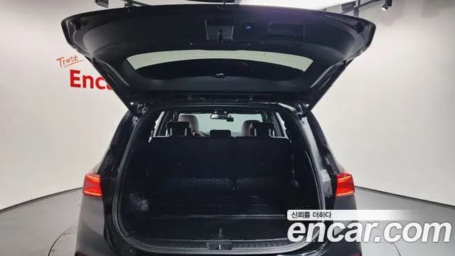 2019 Hyundai Santa Fe TM Diesel 2.2 2WD Sold VIN KMHS581CBKU164329 – photo 12 2019 Hyundai Santa Fe TM Diesel 2.2 2WD Sold VIN KMHS581CBKU164329 – photo 12