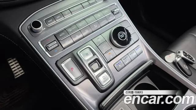 2021 Hyundai The New Santa Fe Diesel 2.2 2WD Sold VIN KMHS581HGMU332154 – photo 14 2021 Hyundai The New Santa Fe Diesel 2.2 2WD Sold VIN KMHS581HGMU332154 – photo 14