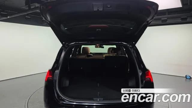 2021 Hyundai The New Santa Fe Diesel 2.2 2WD Sold VIN KMHS581HGMU341044 – rear exterior 2021 Hyundai The New Santa Fe Diesel 2.2 2WD Sold VIN KMHS581HGMU341044 – rear exterior