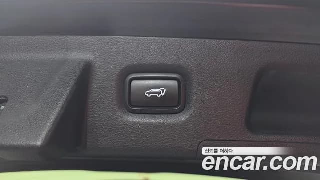 2021 Hyundai The New Santa Fe Diesel 2.2 2WD Sold VIN KMHS581HGMU341044 – interior seats 2021 Hyundai The New Santa Fe Diesel 2.2 2WD Sold VIN KMHS581HGMU341044 – interior seats