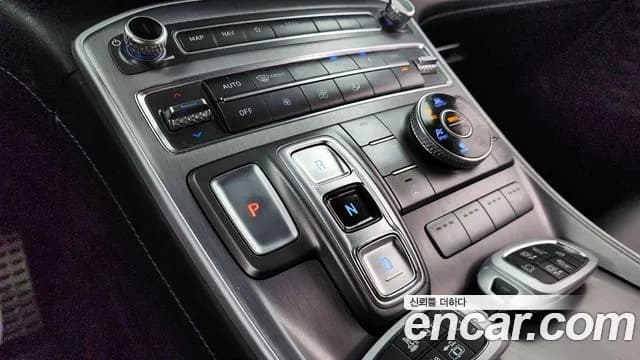 2021 Hyundai The New Santa Fe Diesel 2.2 4WD Sold VIN KMHS581HHMU403187 – exterior detail 2021 Hyundai The New Santa Fe Diesel 2.2 4WD Sold VIN KMHS581HHMU403187 – exterior detail