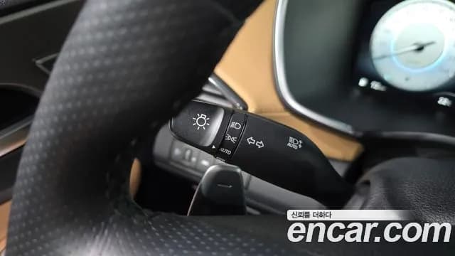 2021 Hyundai The New Santa Fe Gasoline 2.5T 2WD Sold VIN KMHS581LGMU405772 – exterior detail 2021 Hyundai The New Santa Fe Gasoline 2.5T 2WD Sold VIN KMHS581LGMU405772 – exterior detail