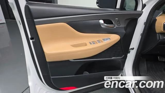 2021 Hyundai The New Santa Fe Gasoline 2.5T 2WD Sold VIN KMHS581LGMU405772 – photo 14 2021 Hyundai The New Santa Fe Gasoline 2.5T 2WD Sold VIN KMHS581LGMU405772 – photo 14