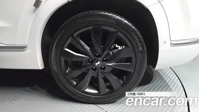 2021 Hyundai The New Santa Fe Gasoline 2.5T 4WD Sold VIN KMHS581LHMU361199 – exterior detail 2021 Hyundai The New Santa Fe Gasoline 2.5T 4WD Sold VIN KMHS581LHMU361199 – exterior detail