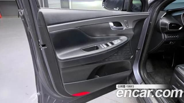2021 Hyundai The New Santa Fe Gasoline 2.5T 4WD Sold VIN KMHS581LHMU366042 – photo 30 2021 Hyundai The New Santa Fe Gasoline 2.5T 4WD Sold VIN KMHS581LHMU366042 – photo 30