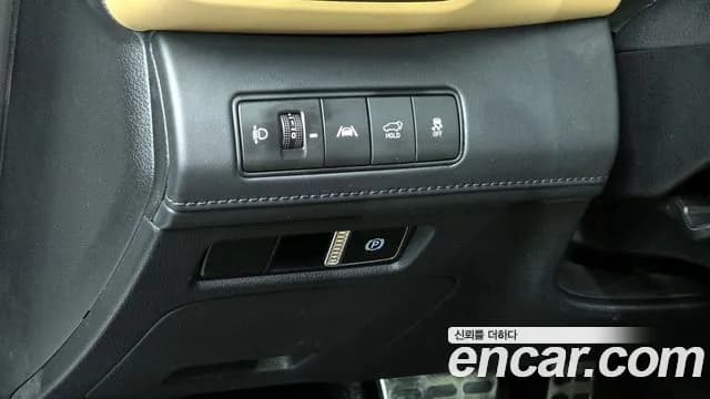 2021 Hyundai The New Santa Fe Gasoline 2.5T 4WD Sold VIN KMHS581LHMU385057 – interior seats 2021 Hyundai The New Santa Fe Gasoline 2.5T 4WD Sold VIN KMHS581LHMU385057 – interior seats