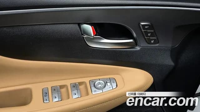 2021 Hyundai The New Santa Fe Gasoline 2.5T 4WD Sold VIN KMHS581LHMU385057 – photo 24 2021 Hyundai The New Santa Fe Gasoline 2.5T 4WD Sold VIN KMHS581LHMU385057 – photo 24