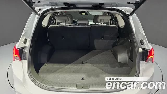 2023 Hyundai The New Santa Fe Gasoline 2.5T 4WD Sold VIN KMHS581LHPU473602 – photo 13 2023 Hyundai The New Santa Fe Gasoline 2.5T 4WD Sold VIN KMHS581LHPU473602 – photo 13