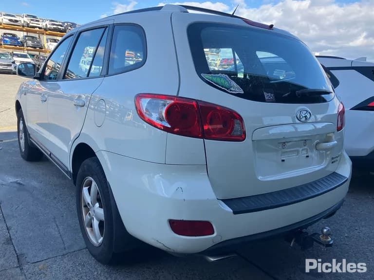 2007 Hyundai Santa Fe Used VIN KMHSG81WR8U290261 – side profile 2007 Hyundai Santa Fe Used VIN KMHSG81WR8U290261 – side profile