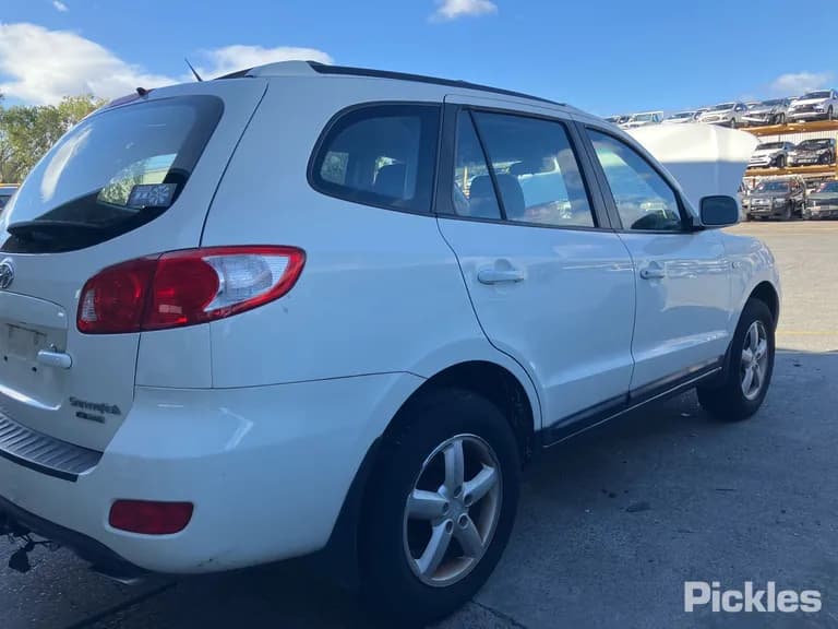 2007 Hyundai Santa Fe Used VIN KMHSG81WR8U290261 – photo 15 2007 Hyundai Santa Fe Used VIN KMHSG81WR8U290261 – photo 15