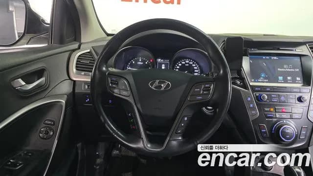 2018 Hyundai The New Maxcruz Diesel 2.2 2WD Sold VIN KMHSN81XBJU289830 – photo 12 2018 Hyundai The New Maxcruz Diesel 2.2 2WD Sold VIN KMHSN81XBJU289830 – photo 12