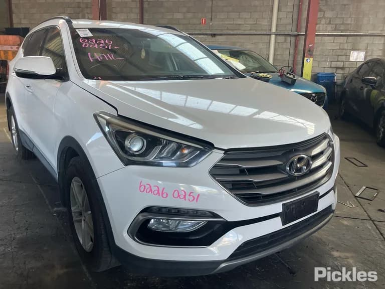 2016 Hyundai Santa Fe Used VIN KMHST81BSHU689057 – undercarriage 2016 Hyundai Santa Fe Used VIN KMHST81BSHU689057 – undercarriage