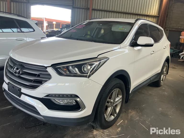 2016 Hyundai Santa Fe Used VIN KMHST81BSHU689057 – odometer reading 2016 Hyundai Santa Fe Used VIN KMHST81BSHU689057 – odometer reading