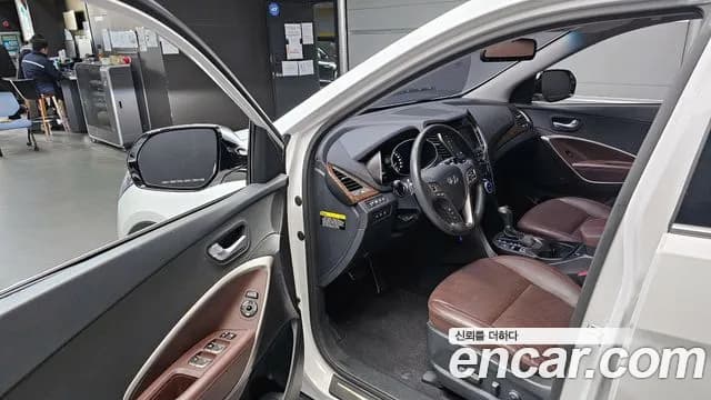 2017 Hyundai Santa Fe The Prime Diesel 2.0 2WD Sold VIN KMHSW81UBHU743185 – photo 17 2017 Hyundai Santa Fe The Prime Diesel 2.0 2WD Sold VIN KMHSW81UBHU743185 – photo 17