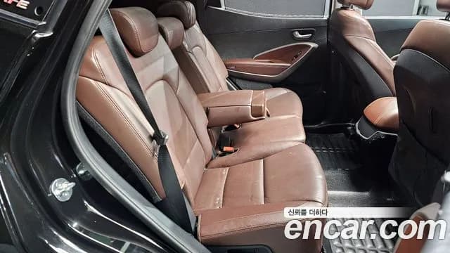 2017 Hyundai Santa Fe The Prime Diesel 2.0 2WD Sold VIN KMHSW81UBHU745993 – interior seats 2017 Hyundai Santa Fe The Prime Diesel 2.0 2WD Sold VIN KMHSW81UBHU745993 – interior seats