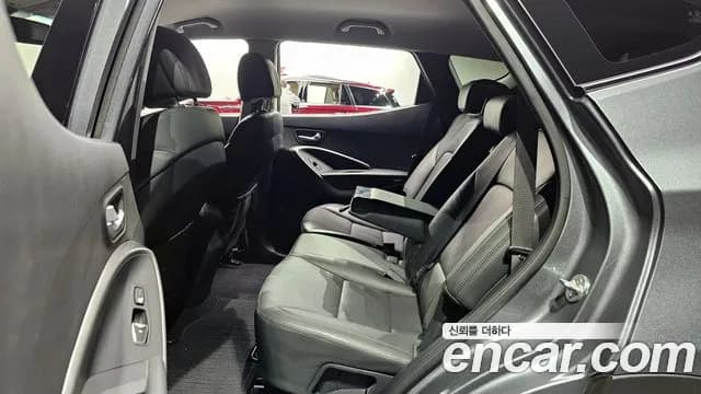 2017 Hyundai Santa Fe The Prime Diesel 2.0 2WD Sold VIN KMHSW81UBHU759065 – photo 16 2017 Hyundai Santa Fe The Prime Diesel 2.0 2WD Sold VIN KMHSW81UBHU759065 – photo 16