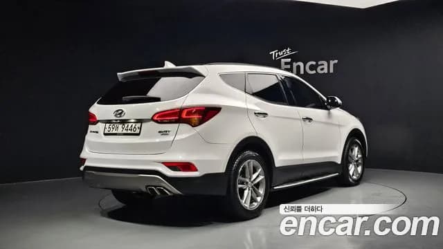 2017 Hyundai Santa Fe The Prime Diesel 2.0 2WD Sold VIN KMHSW81UBHU760471 – interior seats 2017 Hyundai Santa Fe The Prime Diesel 2.0 2WD Sold VIN KMHSW81UBHU760471 – interior seats
