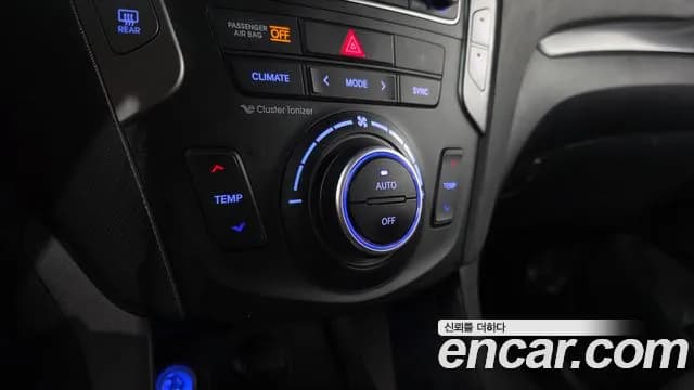 2017 Hyundai Santa Fe The Prime Diesel 2.0 2WD Sold VIN KMHSW81UBHU766218 – interior seats 2017 Hyundai Santa Fe The Prime Diesel 2.0 2WD Sold VIN KMHSW81UBHU766218 – interior seats
