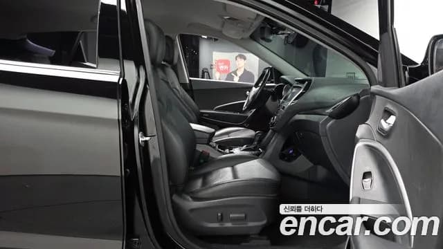 2017 Hyundai Santa Fe The Prime Diesel 2.0 2WD Sold VIN KMHSW81UBHU766218 – exterior detail 2017 Hyundai Santa Fe The Prime Diesel 2.0 2WD Sold VIN KMHSW81UBHU766218 – exterior detail