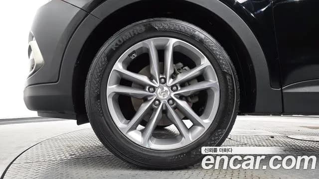 2017 Hyundai Santa Fe The Prime Diesel 2.0 2WD Sold VIN KMHSW81UBHU766218 – photo 18 2017 Hyundai Santa Fe The Prime Diesel 2.0 2WD Sold VIN KMHSW81UBHU766218 – photo 18