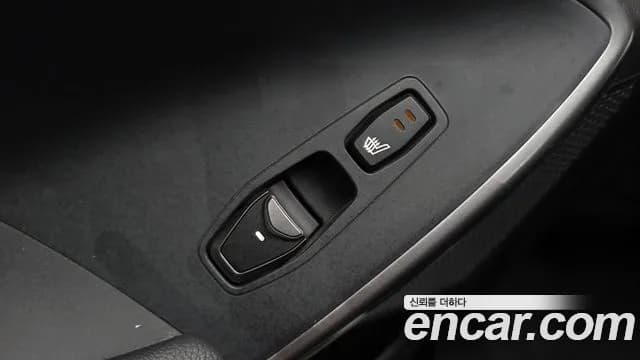 2017 Hyundai Santa Fe The Prime Diesel 2.0 2WD Sold VIN KMHSW81UBHU766218 – photo 27 2017 Hyundai Santa Fe The Prime Diesel 2.0 2WD Sold VIN KMHSW81UBHU766218 – photo 27