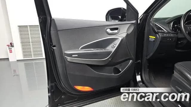 2017 Hyundai Santa Fe The Prime Diesel 2.0 2WD Sold VIN KMHSW81UBHU766218 – photo 31 2017 Hyundai Santa Fe The Prime Diesel 2.0 2WD Sold VIN KMHSW81UBHU766218 – photo 31