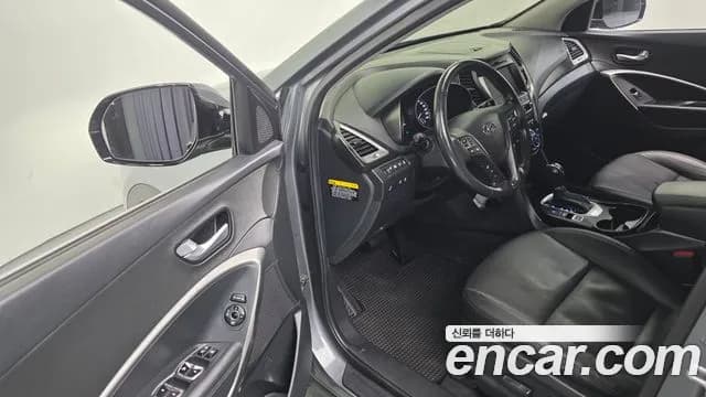 2018 Hyundai Santa Fe The Prime Diesel 2.0 2WD Sold VIN KMHSW81UBJU789607 – rear exterior 2018 Hyundai Santa Fe The Prime Diesel 2.0 2WD Sold VIN KMHSW81UBJU789607 – rear exterior