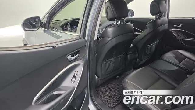 2018 Hyundai Santa Fe The Prime Diesel 2.0 2WD Sold VIN KMHSW81UBJU789607 – photo 28 2018 Hyundai Santa Fe The Prime Diesel 2.0 2WD Sold VIN KMHSW81UBJU789607 – photo 28