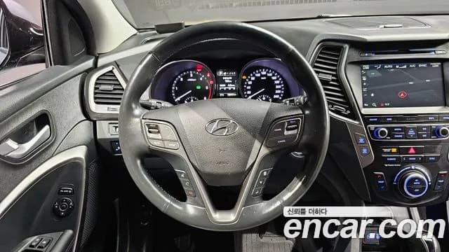 2018 Hyundai Santa Fe The Prime Diesel 2.0 2WD Sold VIN KMHSW81UBJU808818 – exterior detail 2018 Hyundai Santa Fe The Prime Diesel 2.0 2WD Sold VIN KMHSW81UBJU808818 – exterior detail