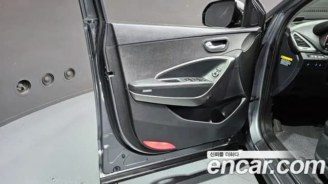 2018 Hyundai Santa Fe The Prime Diesel 2.0 2WD Sold VIN KMHSW81UBJU808818 – photo 27 2018 Hyundai Santa Fe The Prime Diesel 2.0 2WD Sold VIN KMHSW81UBJU808818 – photo 27