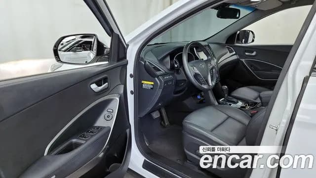 2018 Hyundai Santa Fe The Prime Diesel 2.0 2WD Sold VIN KMHSW81UBJU811039 – rear exterior 2018 Hyundai Santa Fe The Prime Diesel 2.0 2WD Sold VIN KMHSW81UBJU811039 – rear exterior