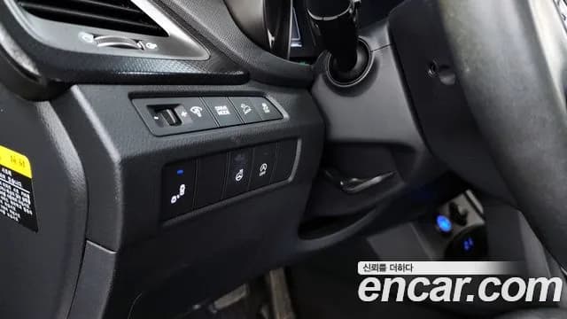 2018 Hyundai Santa Fe The Prime Diesel 2.0 2WD Sold VIN KMHSW81UBJU811039 – photo 12 2018 Hyundai Santa Fe The Prime Diesel 2.0 2WD Sold VIN KMHSW81UBJU811039 – photo 12