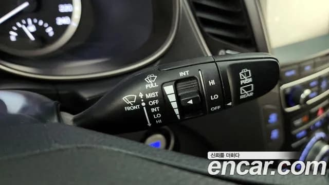 2018 Hyundai Santa Fe The Prime Diesel 2.0 2WD Sold VIN KMHSW81UBJU811039 – photo 27 2018 Hyundai Santa Fe The Prime Diesel 2.0 2WD Sold VIN KMHSW81UBJU811039 – photo 27