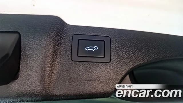 2018 Hyundai Santa Fe The Prime Diesel 2.0 2WD Sold VIN KMHSW81UBJU822727 – photo 19 2018 Hyundai Santa Fe The Prime Diesel 2.0 2WD Sold VIN KMHSW81UBJU822727 – photo 19