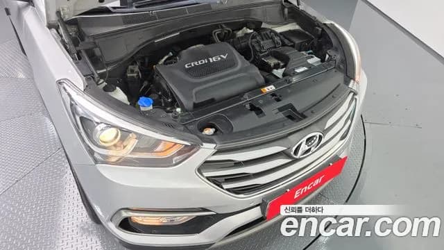 2018 Hyundai Santa Fe The Prime Diesel 2.0 2WD Sold VIN KMHSW81UBJU826656 – trunk area 2018 Hyundai Santa Fe The Prime Diesel 2.0 2WD Sold VIN KMHSW81UBJU826656 – trunk area