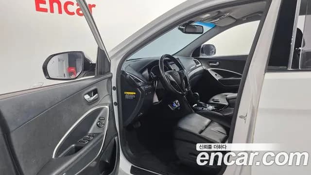 2018 Hyundai Santa Fe The Prime Diesel 2.0 2WD Sold VIN KMHSW81UBJU832191 – side profile 2018 Hyundai Santa Fe The Prime Diesel 2.0 2WD Sold VIN KMHSW81UBJU832191 – side profile