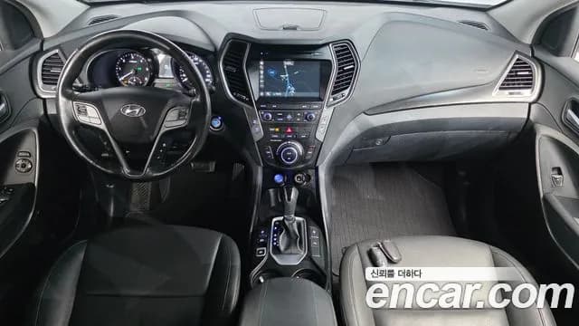 2018 Hyundai Santa Fe The Prime Diesel 2.0 2WD Sold VIN KMHSW81UBJU832191 – interior seats 2018 Hyundai Santa Fe The Prime Diesel 2.0 2WD Sold VIN KMHSW81UBJU832191 – interior seats