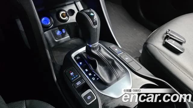 2018 Hyundai Santa Fe The Prime Diesel 2.0 2WD Sold VIN KMHSW81UBJU832191 – exterior detail 2018 Hyundai Santa Fe The Prime Diesel 2.0 2WD Sold VIN KMHSW81UBJU832191 – exterior detail