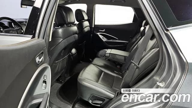 2018 Hyundai Santa Fe The Prime Diesel 2.0 2WD Sold VIN KMHSW81UBJU839624 – exterior detail 2018 Hyundai Santa Fe The Prime Diesel 2.0 2WD Sold VIN KMHSW81UBJU839624 – exterior detail