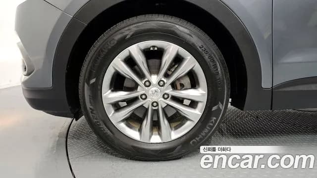 2018 Hyundai Santa Fe The Prime Diesel 2.0 2WD Sold VIN KMHSW81UBJU839624 – photo 19 2018 Hyundai Santa Fe The Prime Diesel 2.0 2WD Sold VIN KMHSW81UBJU839624 – photo 19