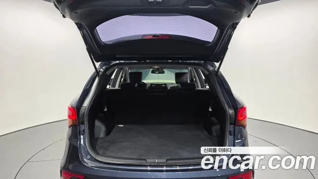 2018 Hyundai Santa Fe The Prime Diesel 2.0 2WD Sold VIN KMHSW81UBJU853094 – rear exterior 2018 Hyundai Santa Fe The Prime Diesel 2.0 2WD Sold VIN KMHSW81UBJU853094 – rear exterior